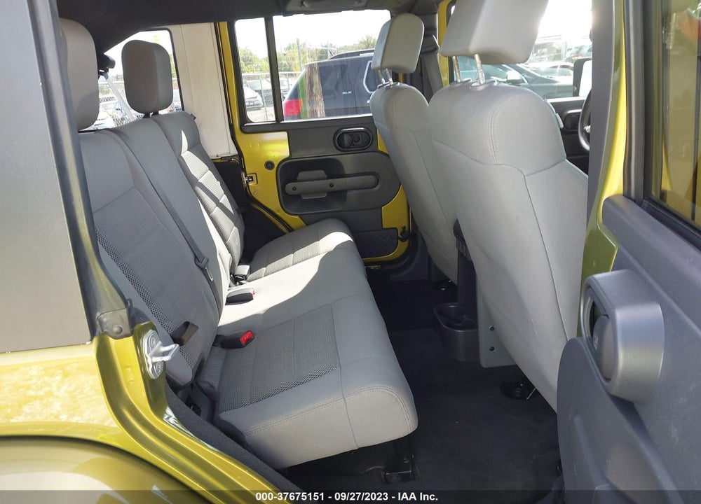 2008 JEEP WRANGLER UNLIMITED SAHARA VIN: 1J8GA59138L534889