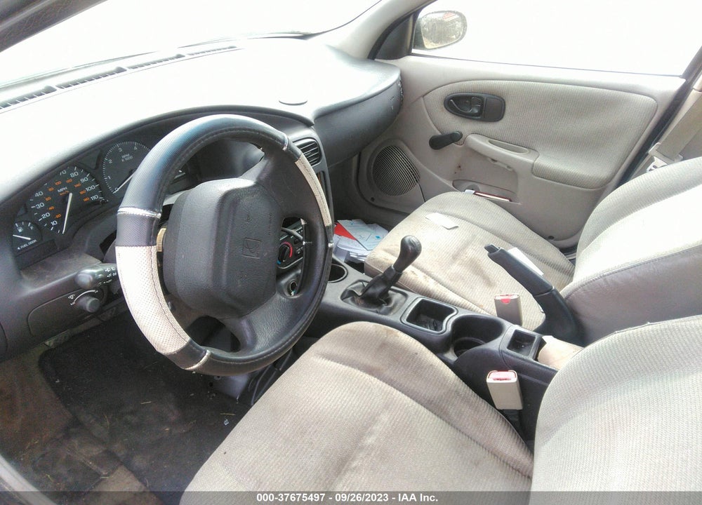 2001 SATURN SL BASE (M5) VIN: 1G8ZF52801Z269533