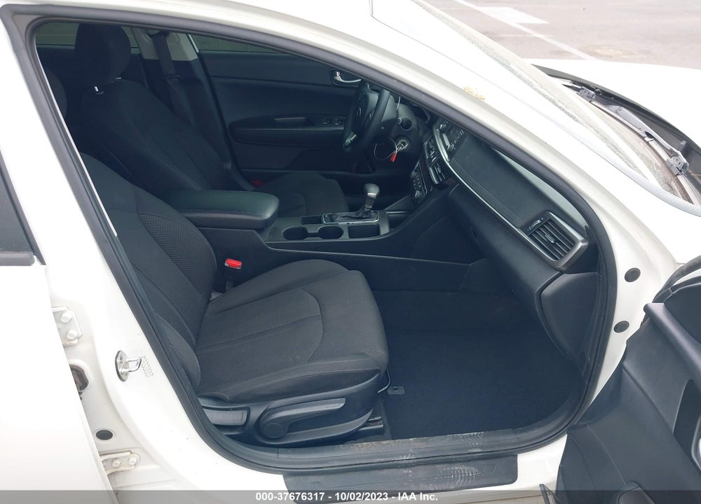 2016 KIA OPTIMA LX VIN: KNAGT4L3XG5095907