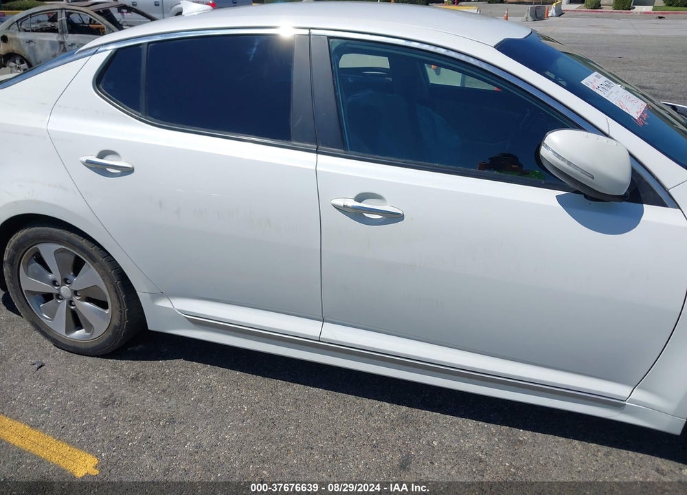 2015 KIA OPTIMA HYBRID EX VIN: KNAGN4AD8F5083386