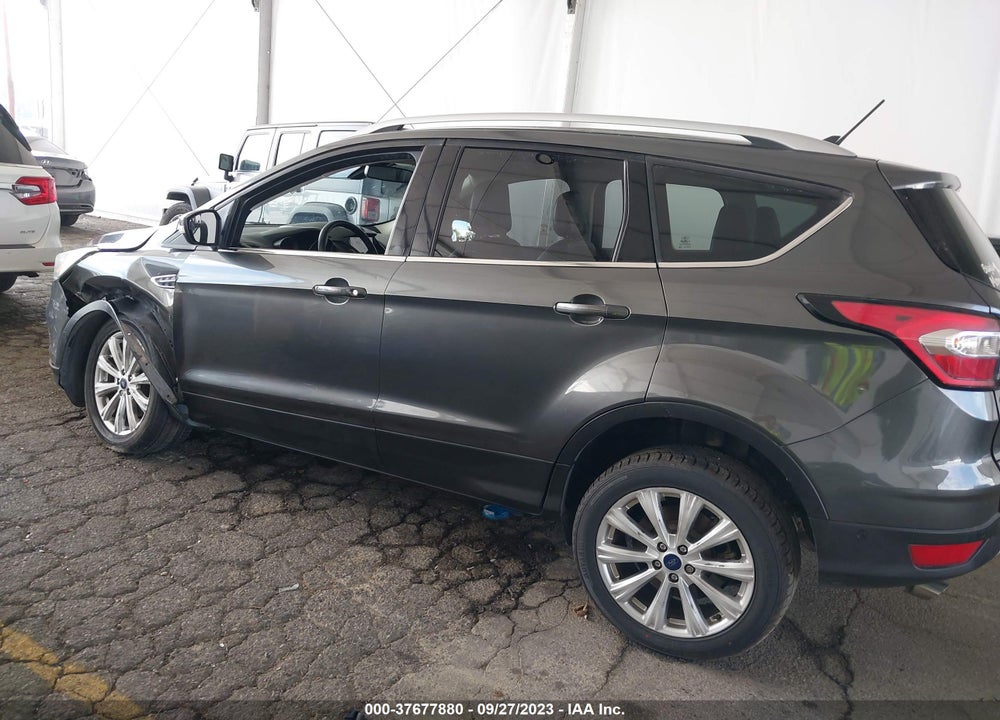 2018 FORD ESCAPE TITANIUM VIN: 1FMCU0J98JUA03474