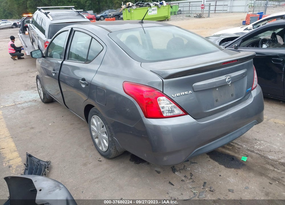 2016 NISSAN VERSA 1.6 S+ VIN: 3N1CN7AP1GL847855