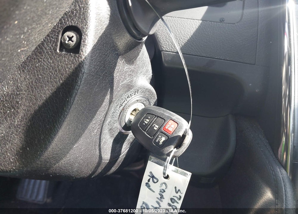 2014 TOYOTA CAMRY SE VIN: 4T1BF1FK9EU829442