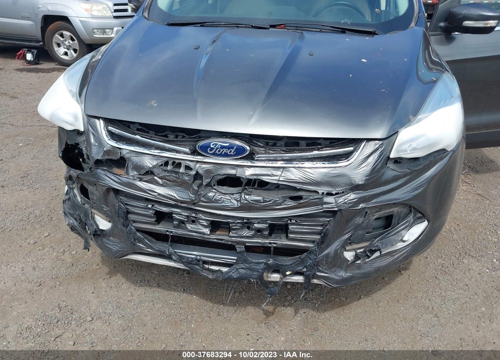 2015 FORD ESCAPE TITANIUM VIN: 1FMCU9J97FUC40615