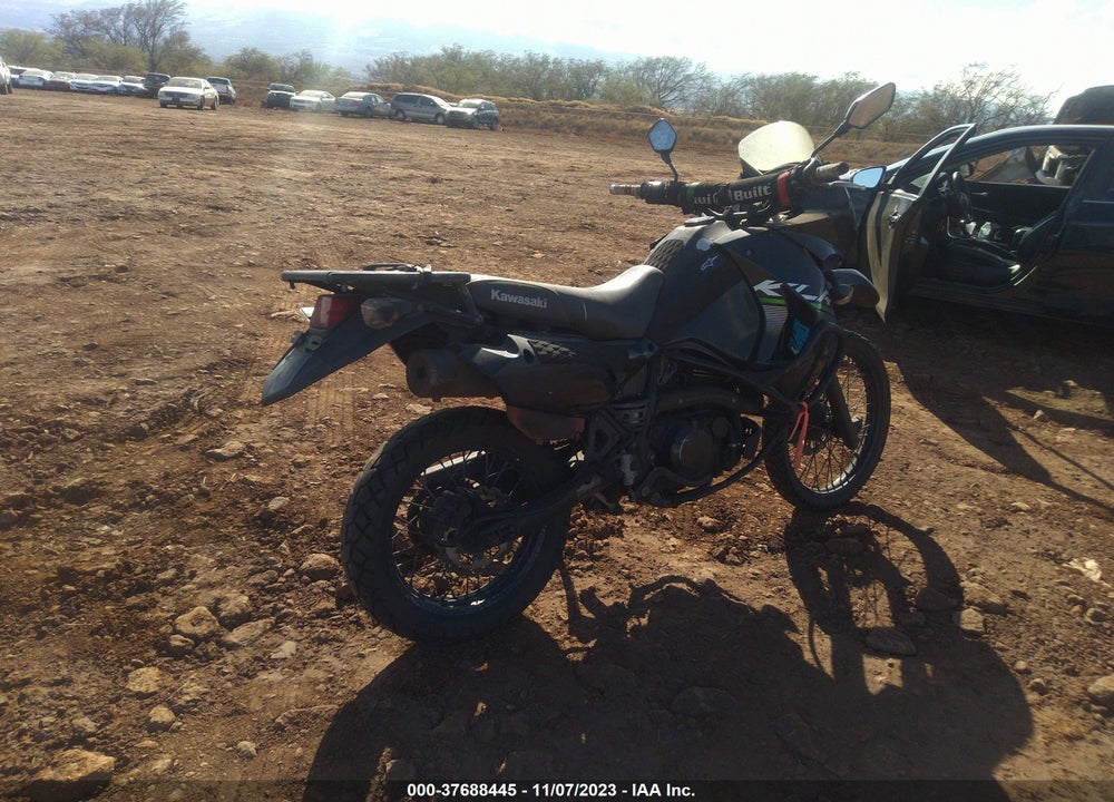 2016 KAWASAKI KL650 E VIN: JKAKLEE18GDA85782
