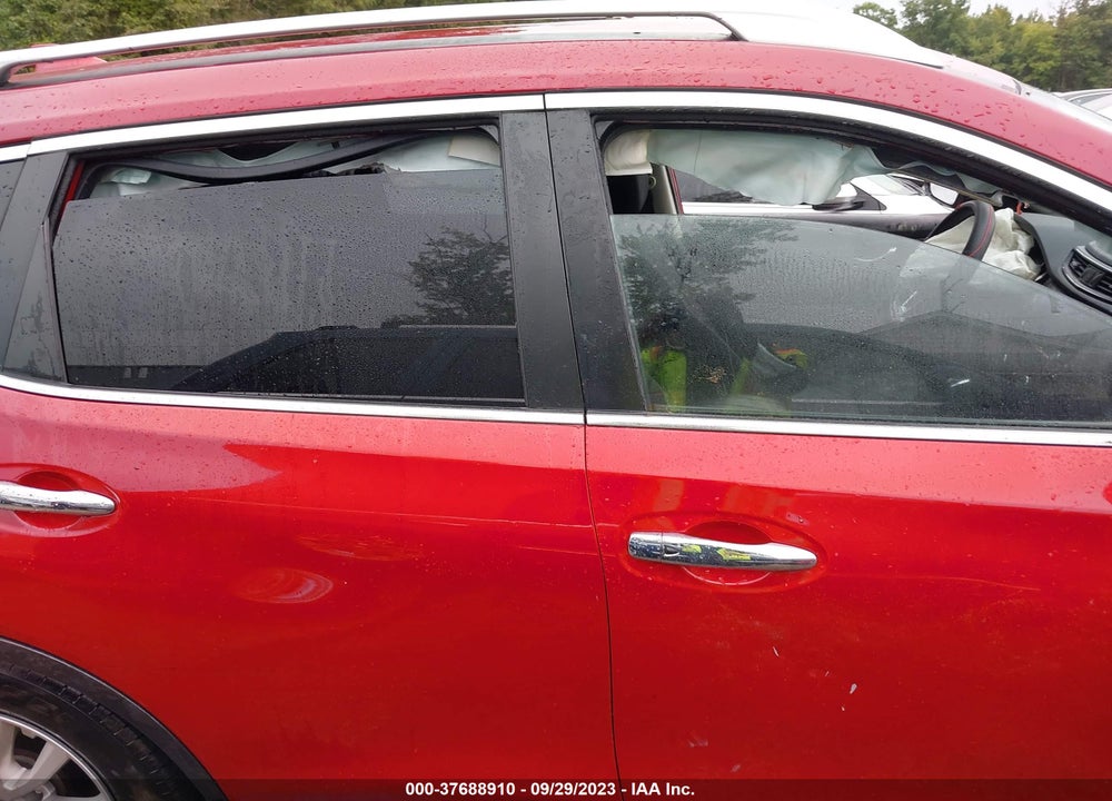 2017 NISSAN ROGUE SV VIN: JN8AT2MV3HW281222