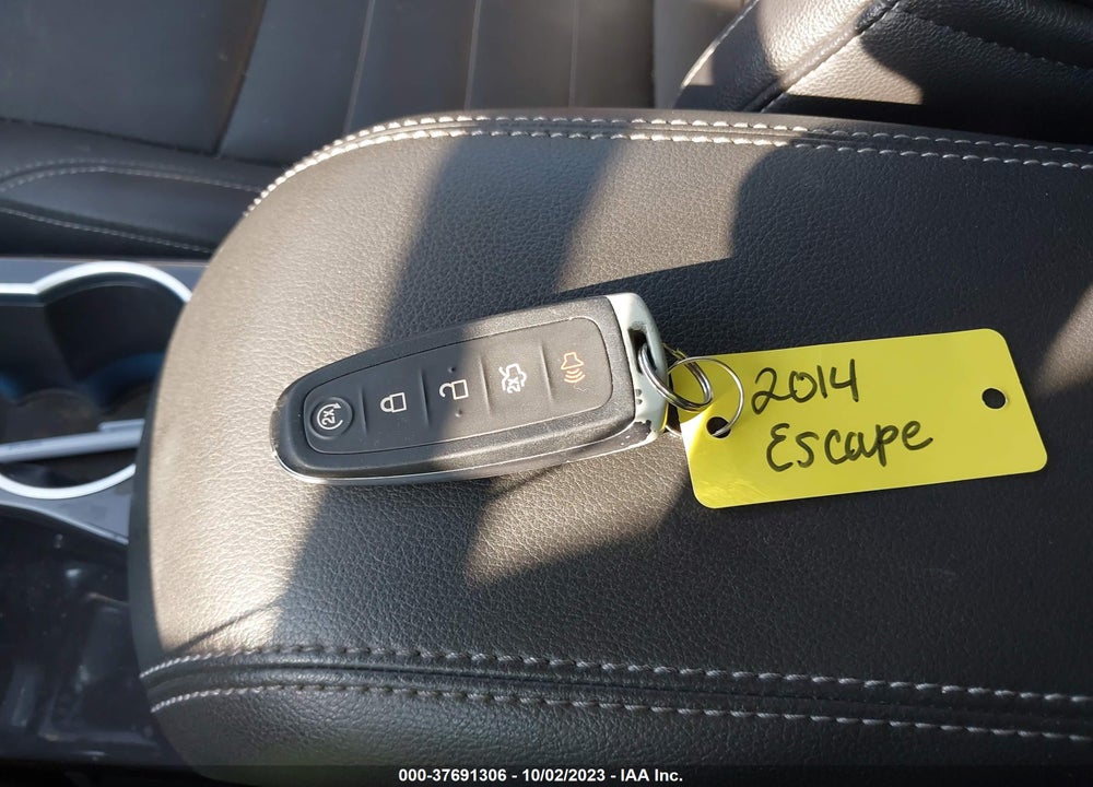 2014 FORD ESCAPE TITANIUM VIN: 1FMCU0JX5EUA59666
