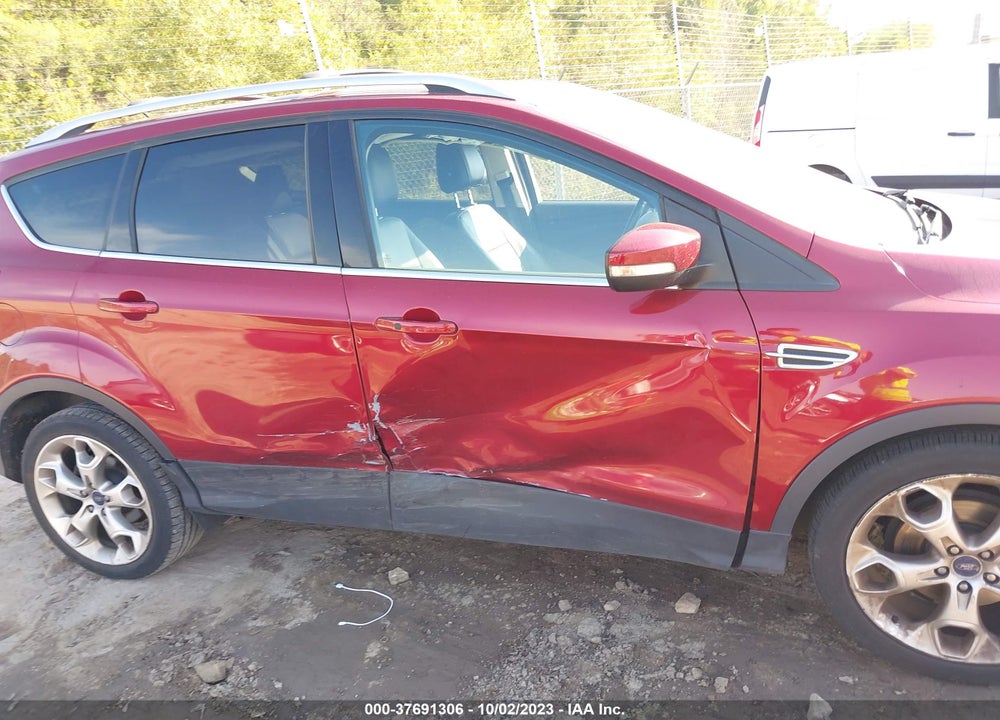 2014 FORD ESCAPE TITANIUM VIN: 1FMCU0JX5EUA59666