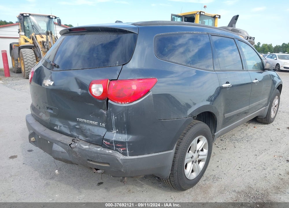 2011 CHEVROLET TRAVERSE LS VIN: 1GNKRFED6BJ308758