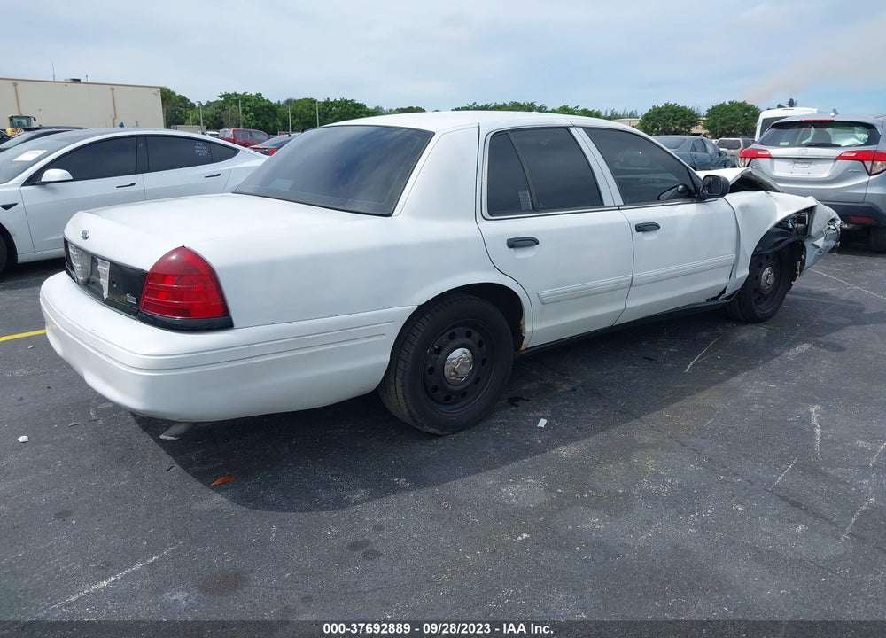 2009 FORD CROWN VICTORIA POLICE/POLICE INTERCEPTOR VIN: 2FAHP71V89X148872