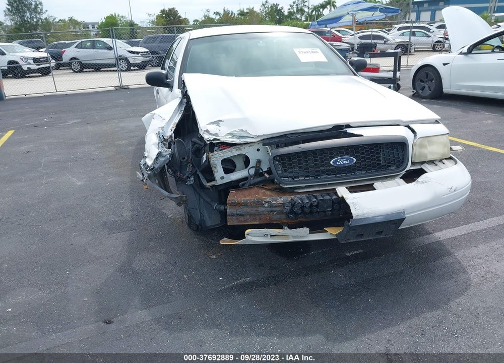 2009 FORD CROWN VICTORIA POLICE/POLICE INTERCEPTOR VIN: 2FAHP71V89X148872