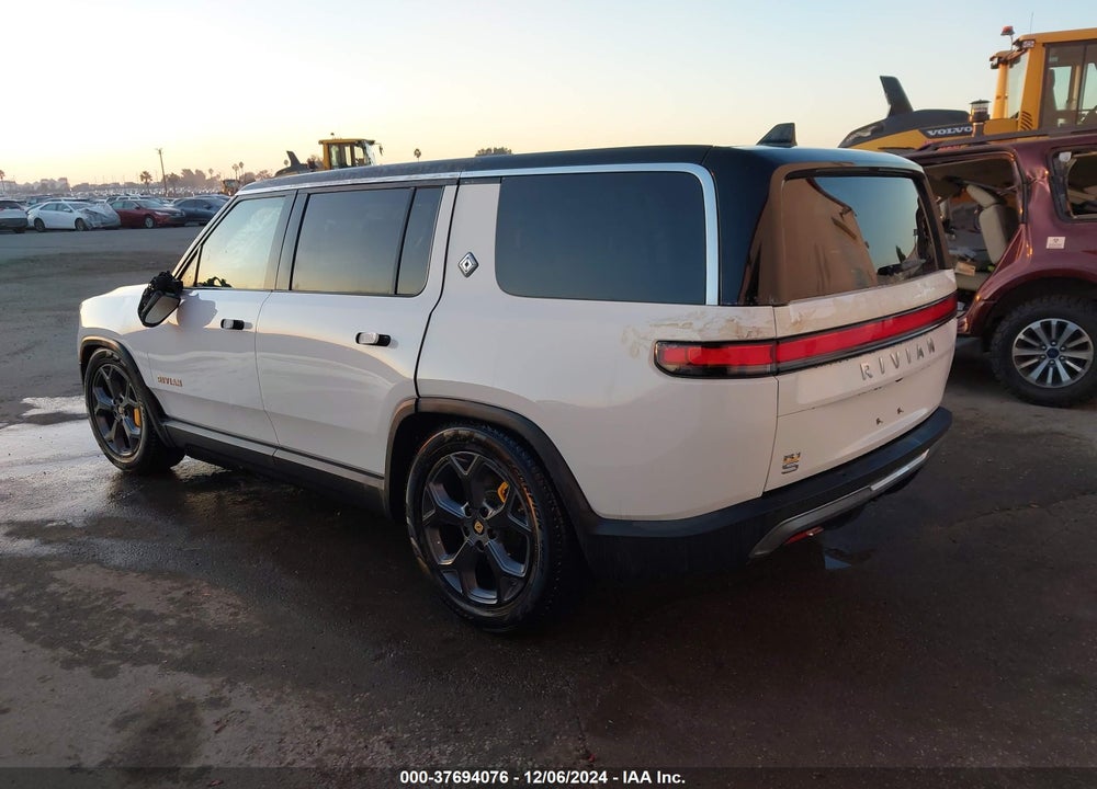 2023 RIVIAN R1S ADVENTURE VIN: 7PDSGABA3PN012049