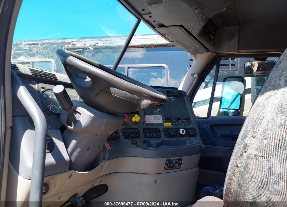 2016 FREIGHTLINER CASCADIA 125 VIN: 1FUJGED58GLGU7611