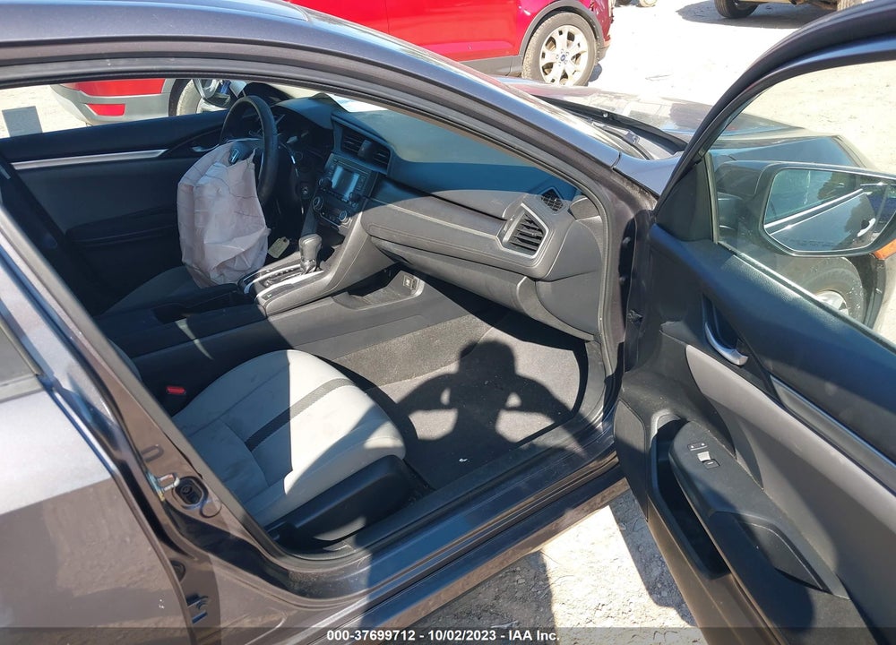 2016 HONDA CIVIC LX VIN: 2HGFC2F56GH555008