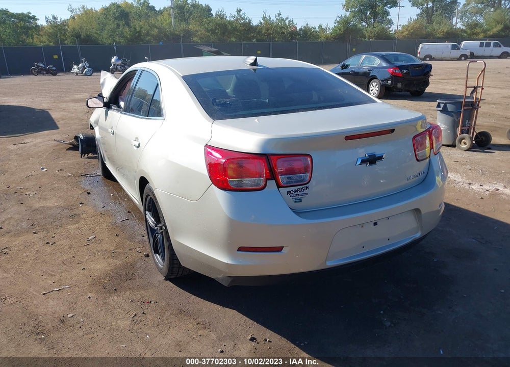 2015 CHEVROLET MALIBU LS VIN: 1G11B5SL4FF211980