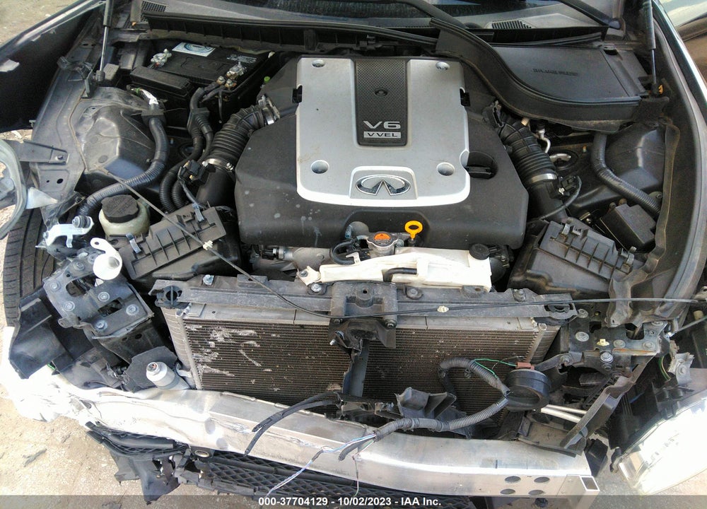 2015 INFINITI Q40 VIN: JN1CV6AP4FM580354