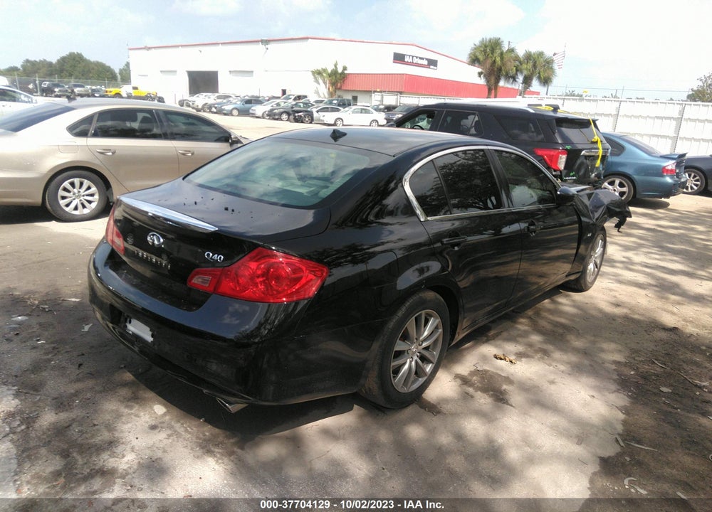 2015 INFINITI Q40 VIN: JN1CV6AP4FM580354