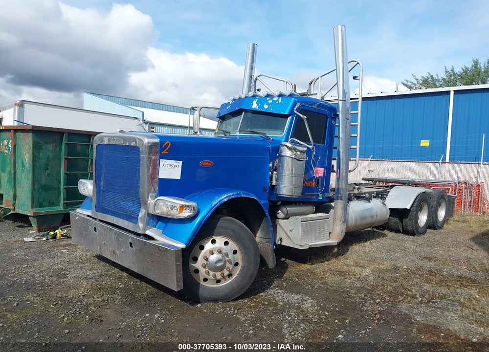 2018 PETERBILT 389 VIN: 1XPXD49X8JD496359