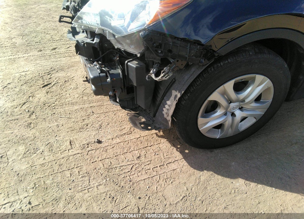 2015 TOYOTA RAV4 LE VIN: 2T3BFREV8FW349282
