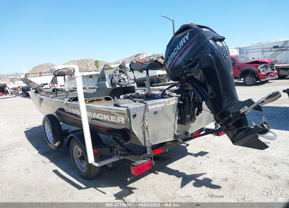 2013 TRACKER OTHER VIN: BUJ12803K213
