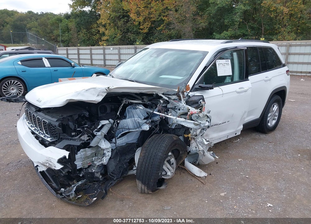 2023 JEEP GRAND CHEROKEE LAREDO 4X2 VIN: 1C4RJGAGXPC663044