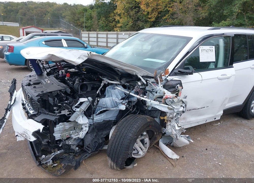 2023 JEEP GRAND CHEROKEE LAREDO 4X2 VIN: 1C4RJGAGXPC663044