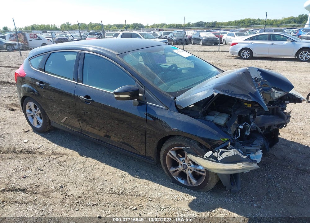 2014 FORD FOCUS SE VIN: 1FADP3K24EL310175