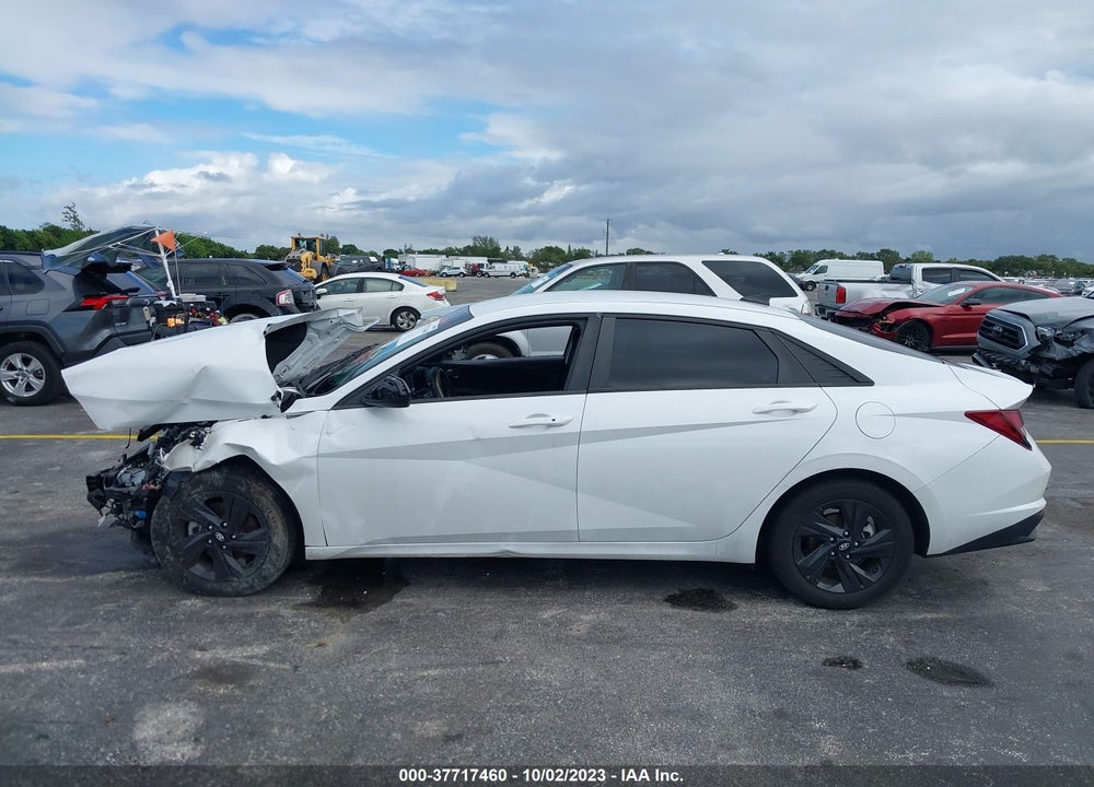 2022 HYUNDAI ELANTRA SEL VIN: 5NPLM4AG0NH058933