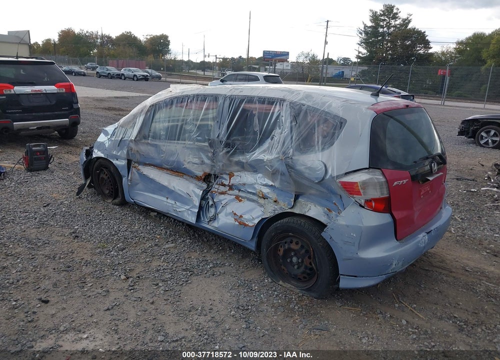 2009 HONDA FIT VIN: JHMGE88269S045352