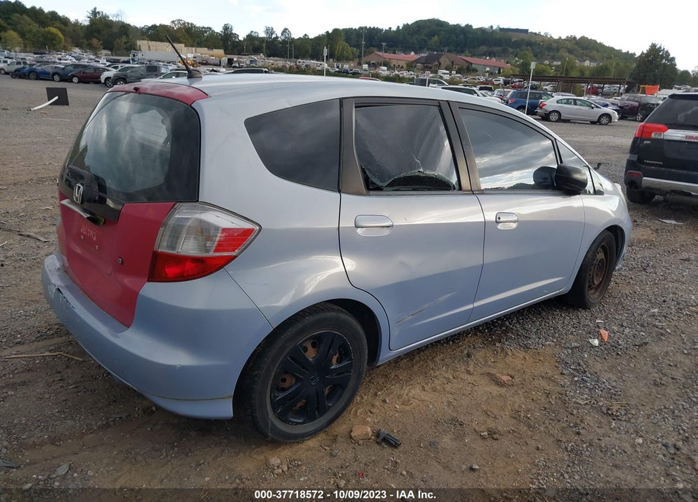 2009 HONDA FIT VIN: JHMGE88269S045352