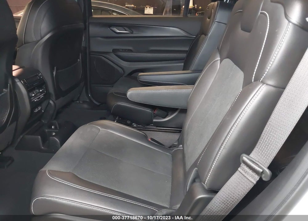 2023 JEEP GRAND CHEROKEE L VIN: 1C4RJKAG1P8727851