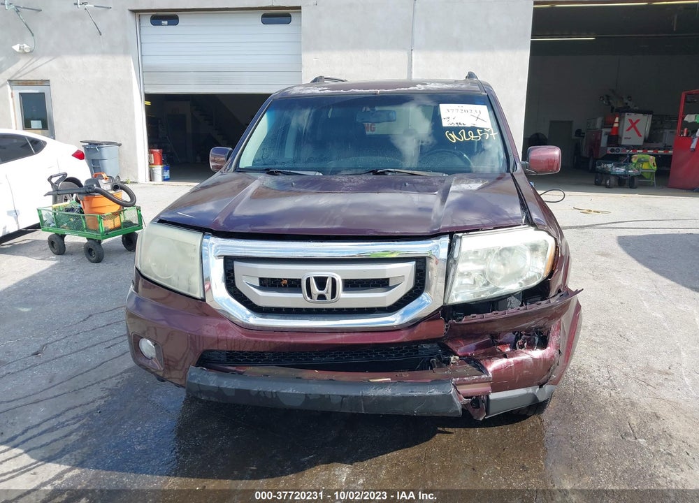 2011 HONDA PILOT EX-L VIN: 5FNYF4H57BB002857