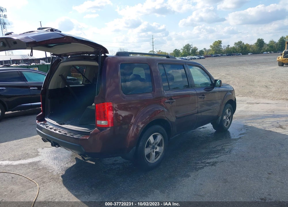 2011 HONDA PILOT EX-L VIN: 5FNYF4H57BB002857