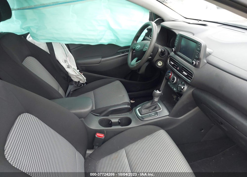 2019 HYUNDAI KONA SE VIN: KM8K12AAXKU233450