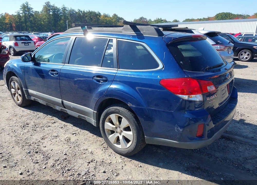 2010 SUBARU OUTBACK 2.5I PREMIUM VIN: 4S4BRBCC3A3381726