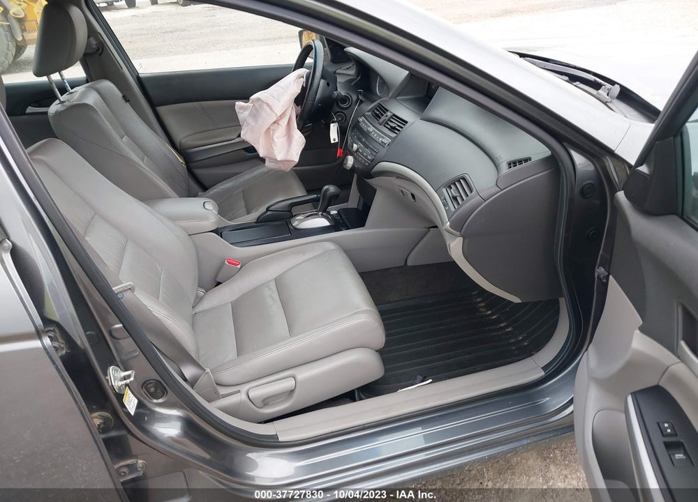 2010 HONDA ACCORD 2.4 EX-L VIN: 1HGCP2F82AA120980
