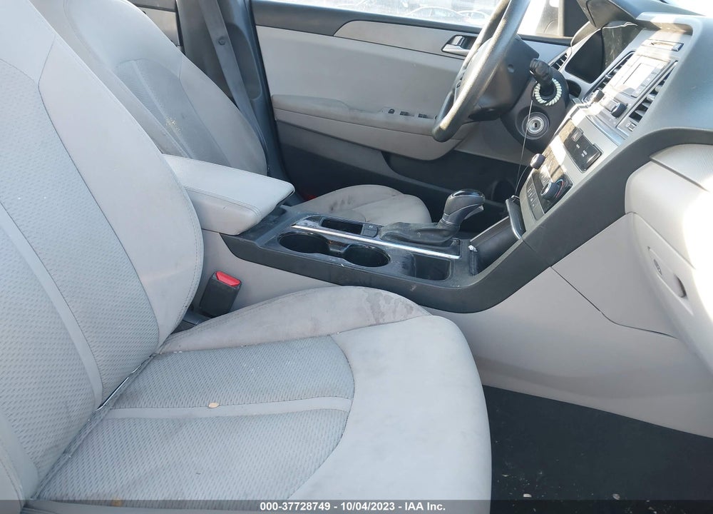 2016 HYUNDAI SONATA VIN: 5NPE24AF9GH403059