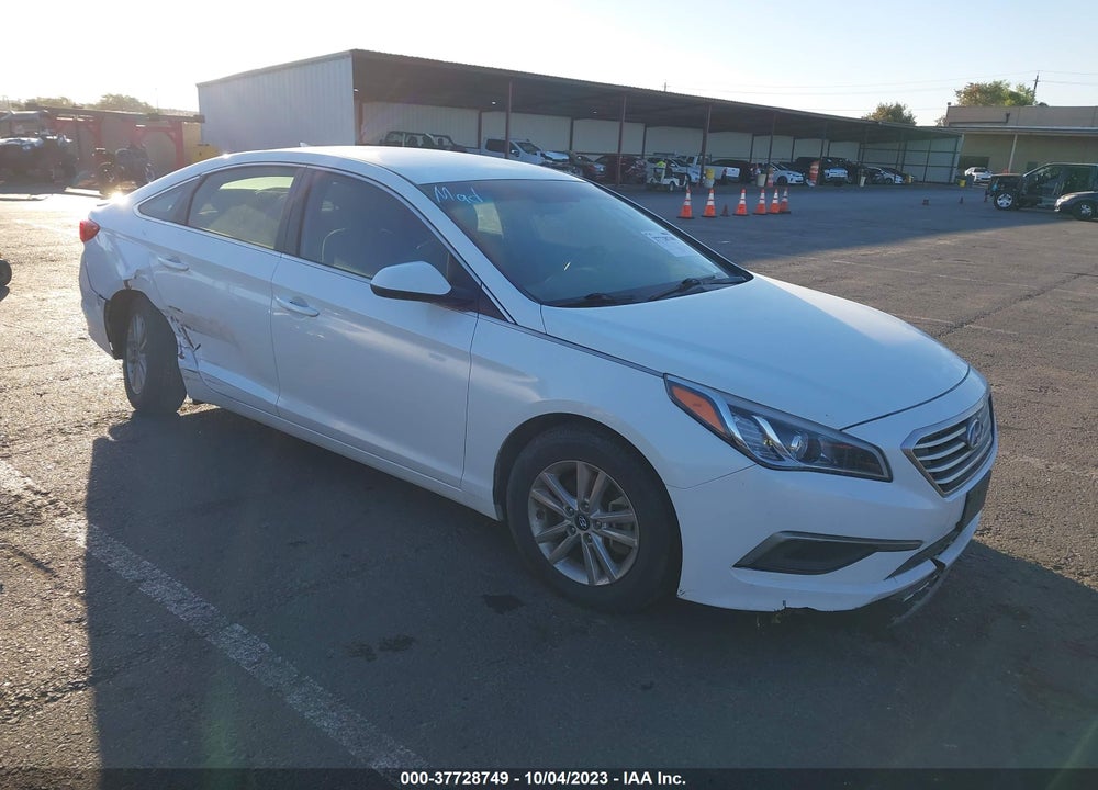 2016 HYUNDAI SONATA VIN: 5NPE24AF9GH403059