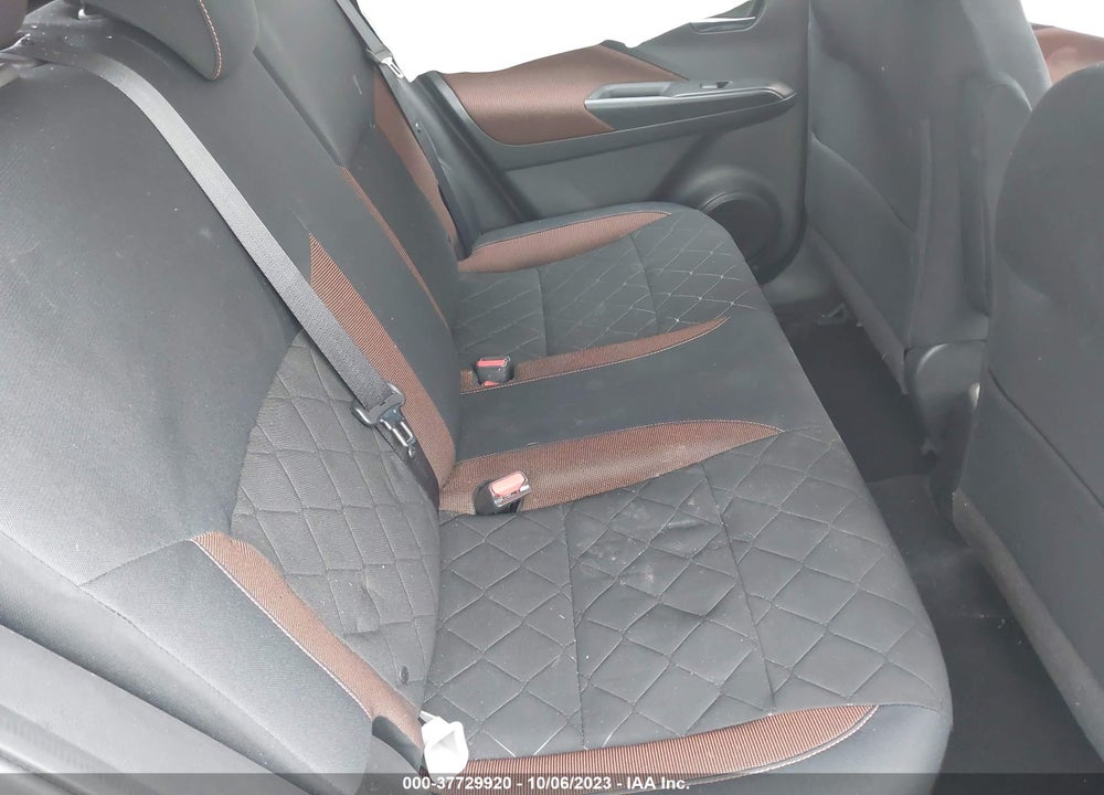 2018 NISSAN KICKS SR VIN: 3N1CP5CU1JL533342