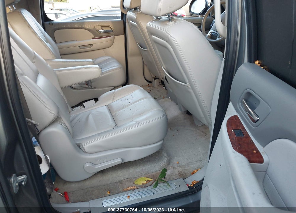 2007 CHEVROLET SUBURBAN 2500 LT VIN: 3GNGK26K97G245731