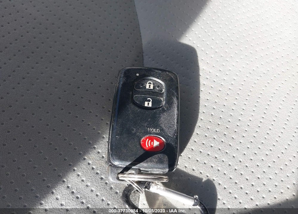 2010 TOYOTA PRIUS III VIN: JTDKN3DU3A0139405