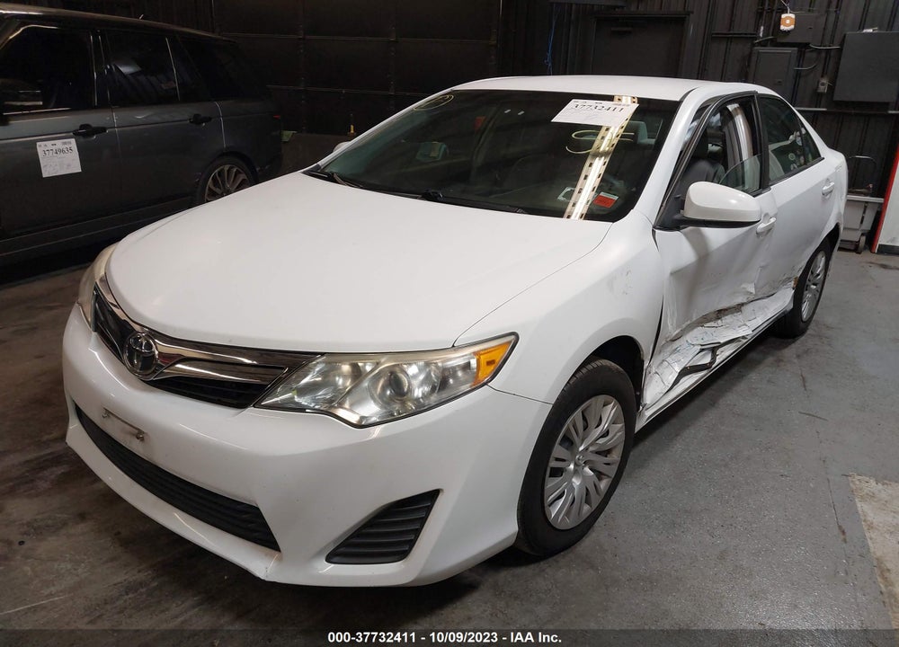 2014 TOYOTA CAMRY LE VIN: 4T4BF1FK8ER348961