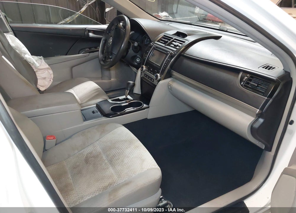 2014 TOYOTA CAMRY LE VIN: 4T4BF1FK8ER348961
