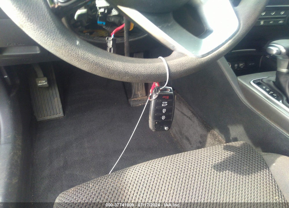 2019 KIA OPTIMA LX VIN: 5XXGT4L35KG296914