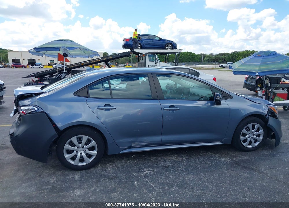 2021 TOYOTA COROLLA LE VIN: 5YFEPMAE6MP204087