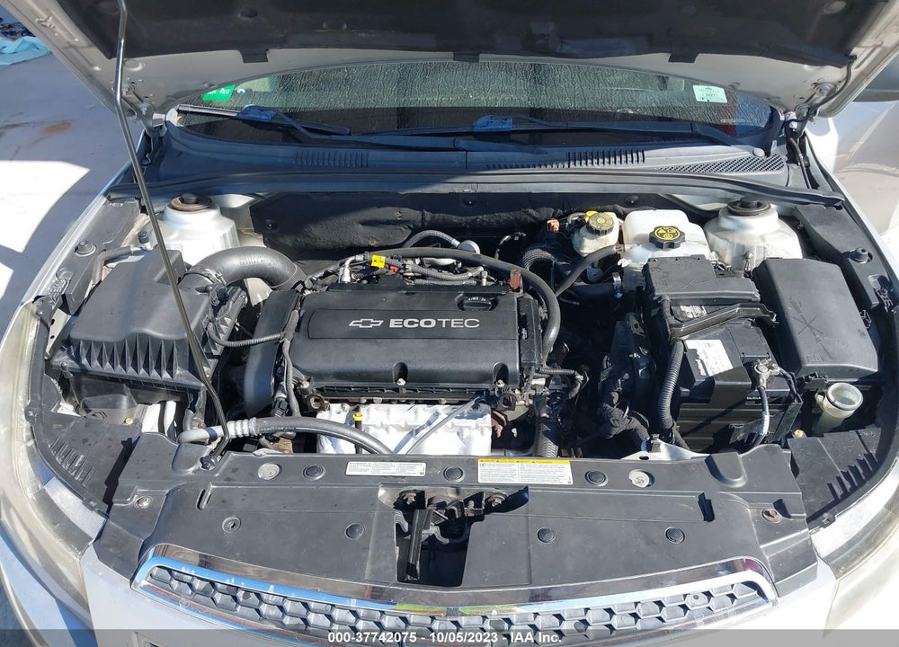 2011 CHEVROLET CRUZE LS VIN: 1G1PC5SH2B7258318