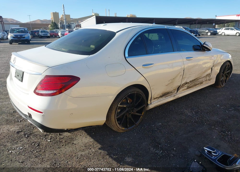 2018 MERCEDES-BENZ E 300 VIN: WDDZF4JB2JA377640