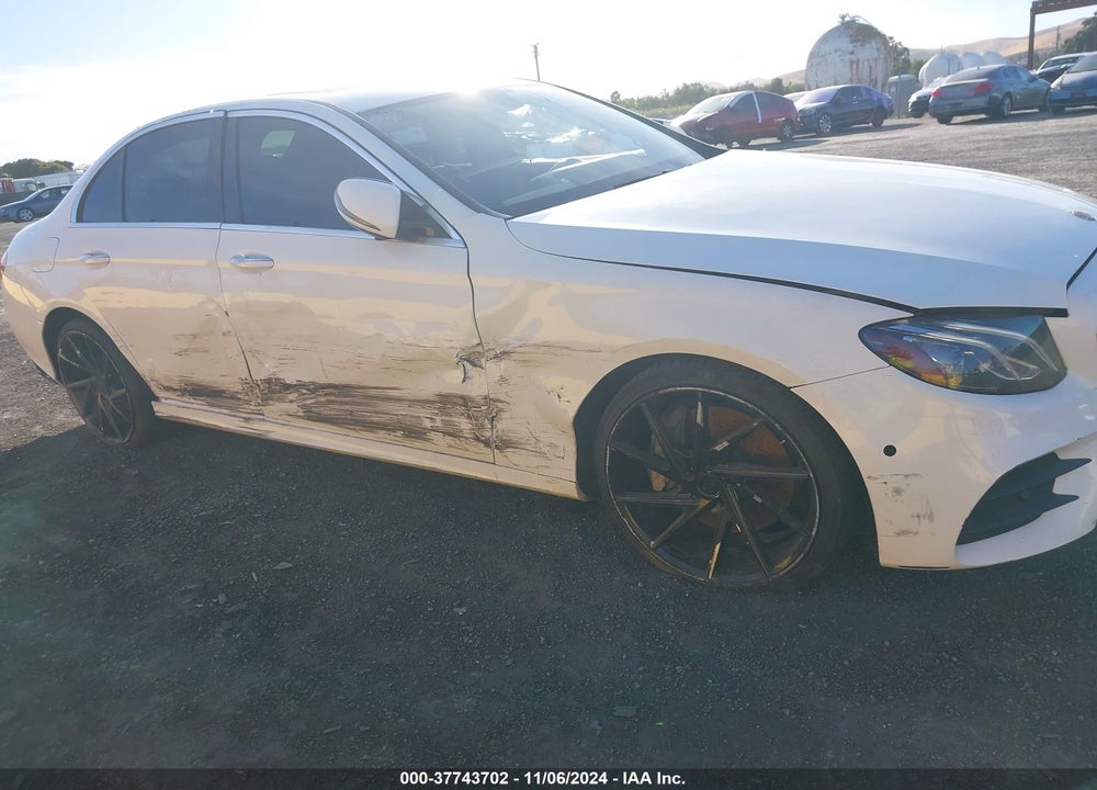 2018 MERCEDES-BENZ E 300 VIN: WDDZF4JB2JA377640