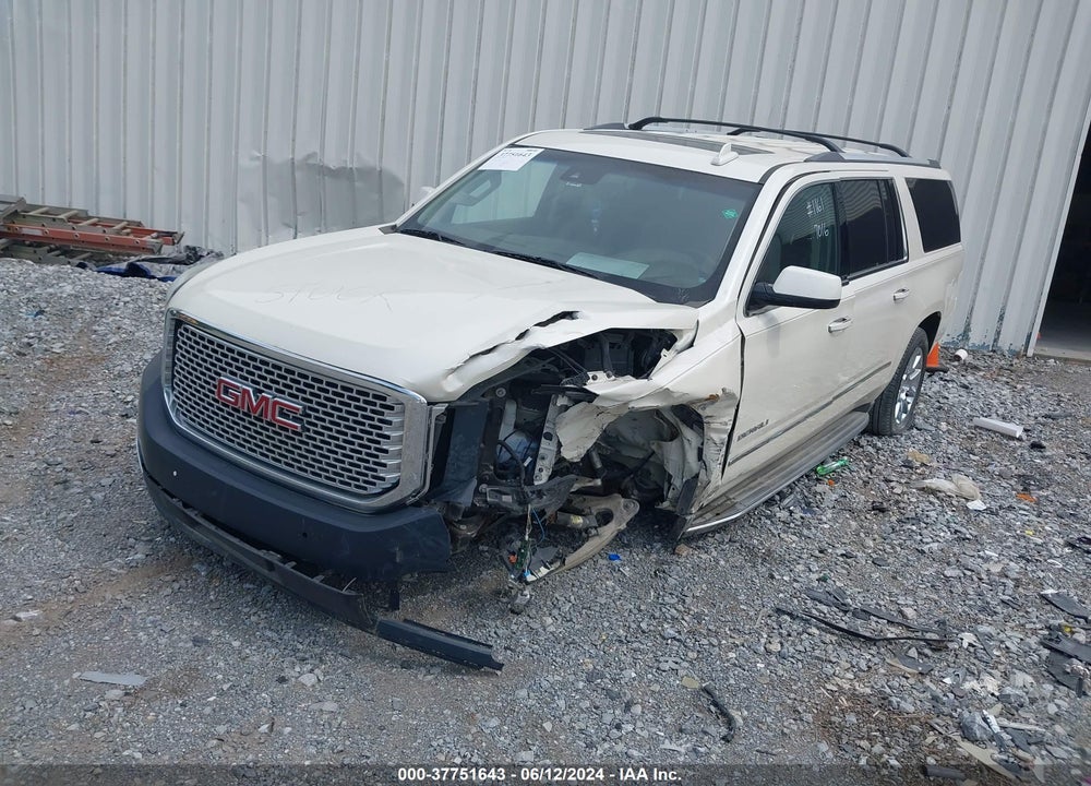 2015 GMC YUKON XL 1500 DENALI VIN: 1GKS1JKJ7FR587016