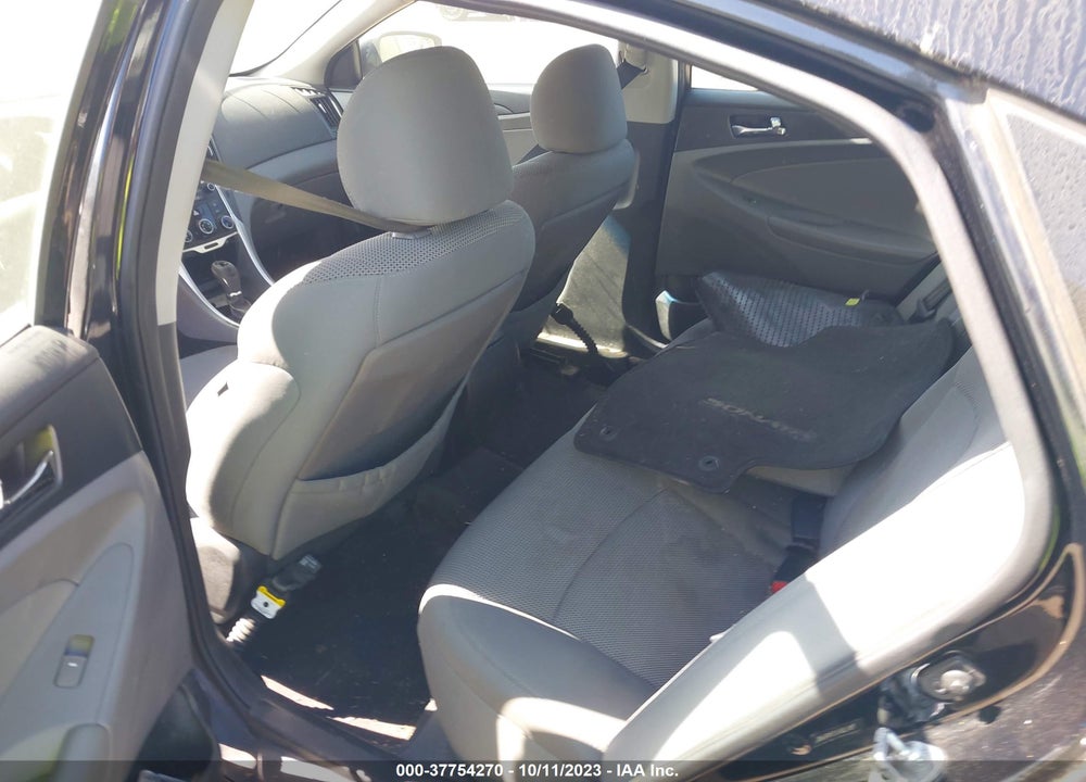 2014 HYUNDAI SONATA GLS VIN: 5NPEB4AC7EH877062